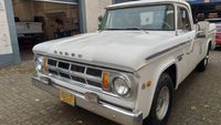 1968 Dodge D200 Pickup V8